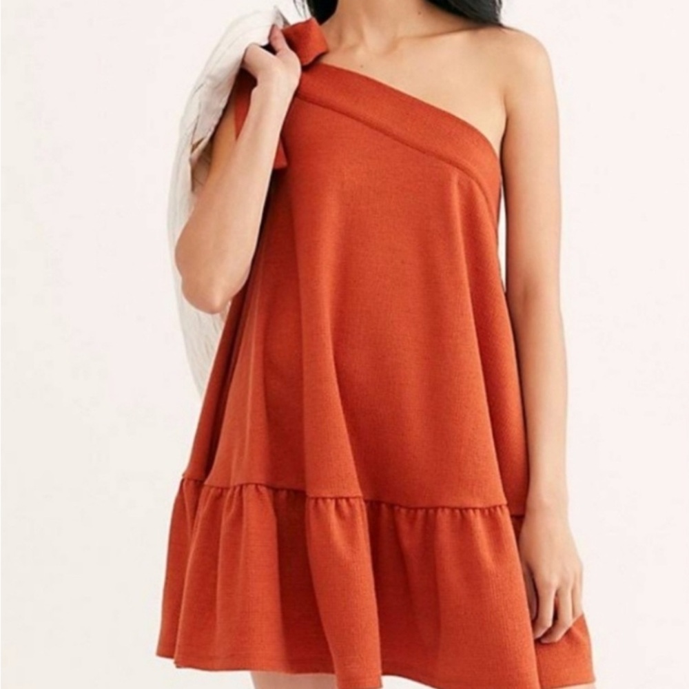 Elegant One-Shoulder Rust Dress